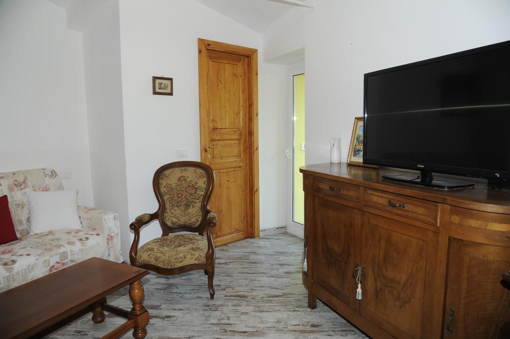 Medieval House Ventimiglia Exterior photo