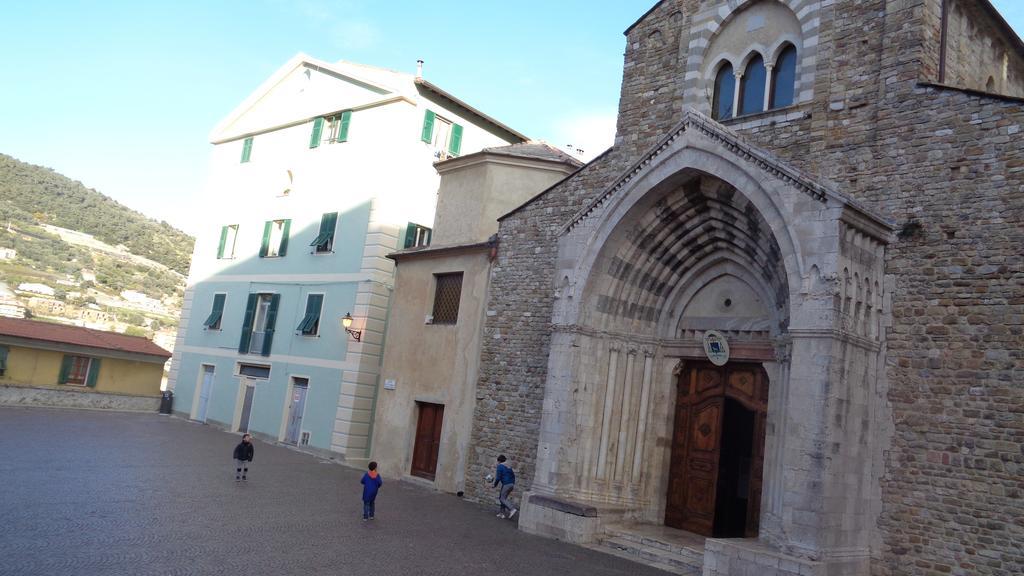 Medieval House Ventimiglia Exterior photo