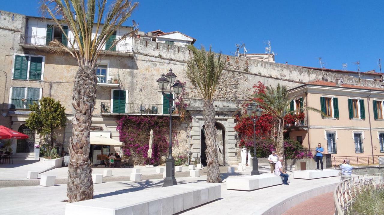 Medieval House Ventimiglia Exterior photo